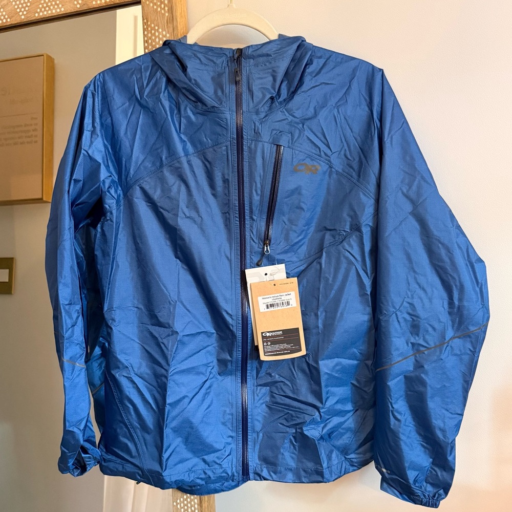 Women's Outdoor Research  Helium Rain Ultralight Jacket size small